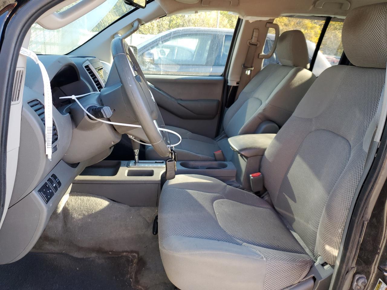 2013 Nissan Frontier S - Фото 7