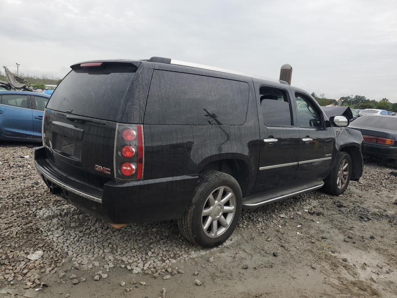 2011 GMC Yukon Xl Denali - Фото 3