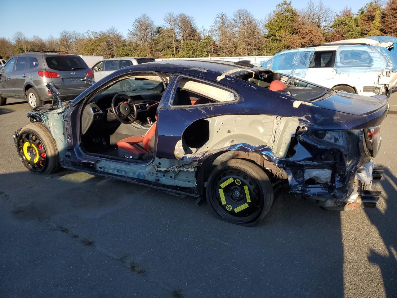 2023 BMW M4 Competition - Фото 2