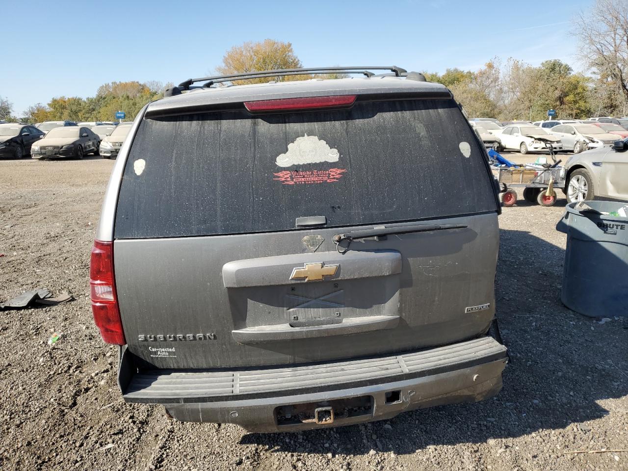 2007 Chevrolet Suburan - Фото 6