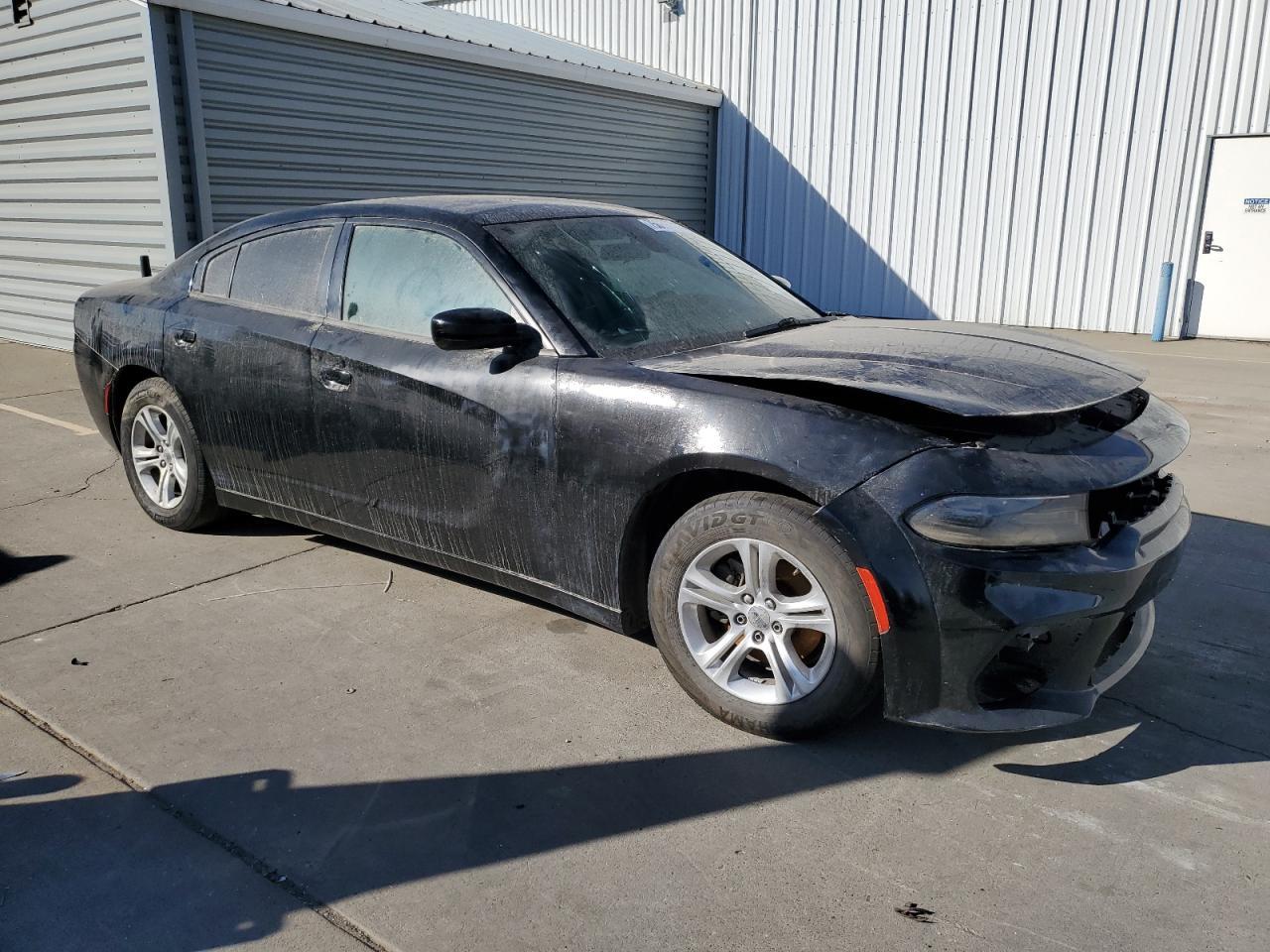 2019 Dodge Charger Sxt - Image 4