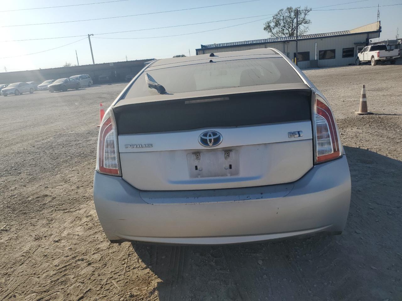 2013 Toyota Prius - Image 6