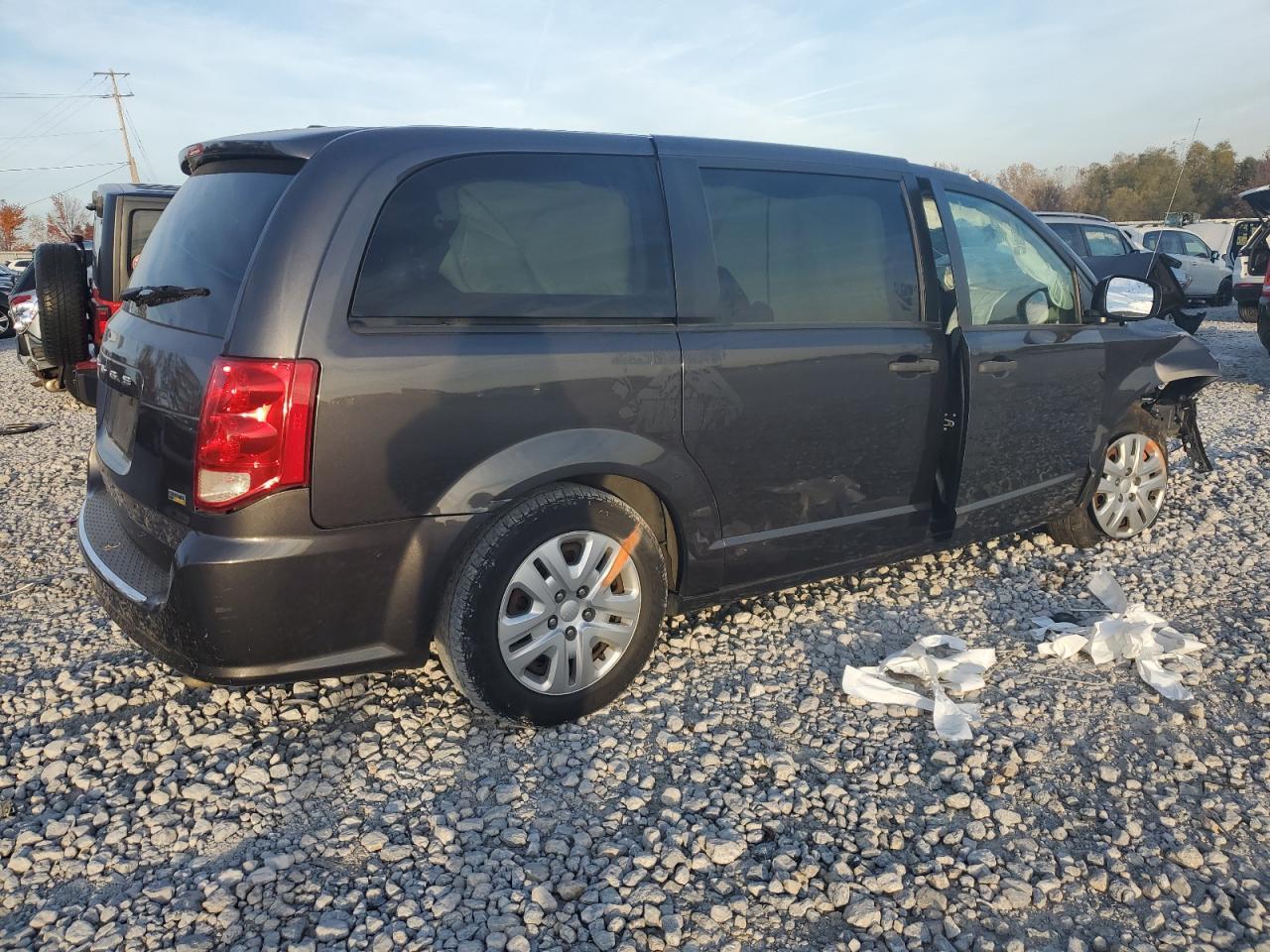 2019 Dodge Grand Caravan Se - Image 3