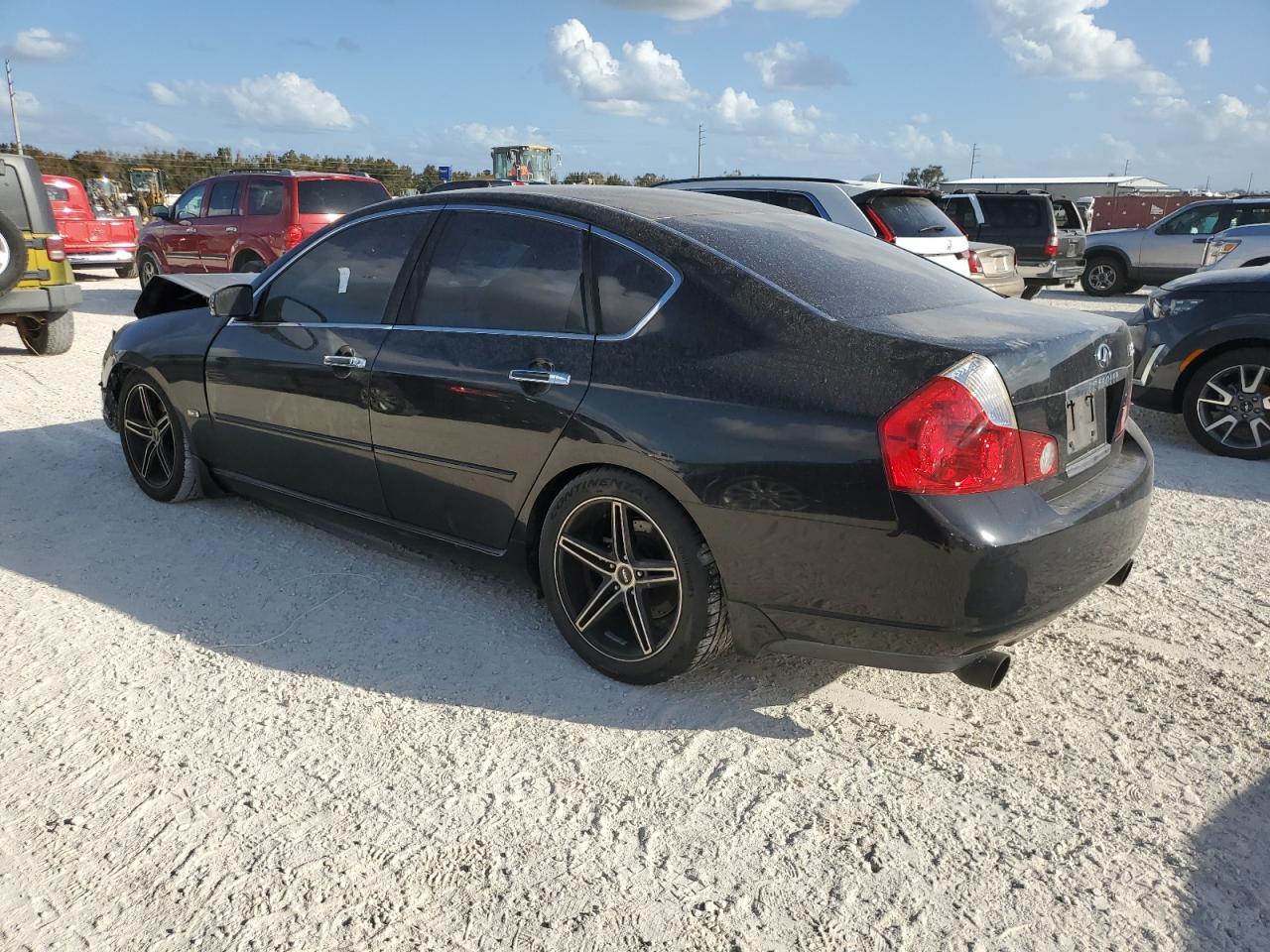 2007 Infiniti M35 Base - Image 2