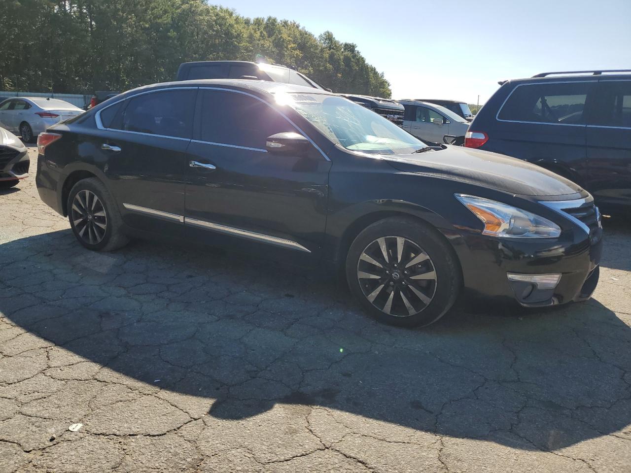 2015 Nissan Altima 2.5 - Image 4