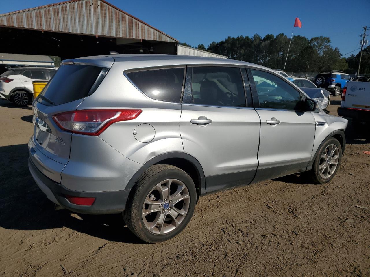 2013 Ford Escape Sel - Фото 3