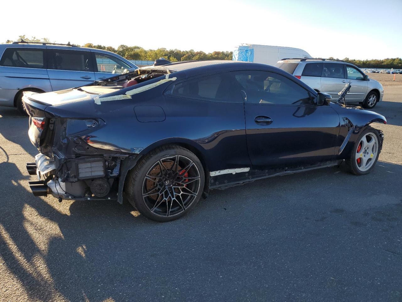 2023 BMW M4 Competition - Фото 3