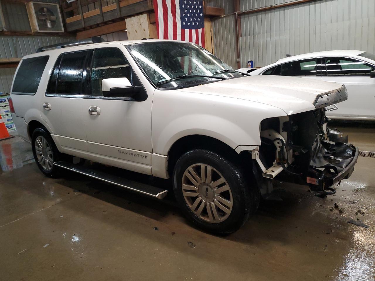 2011 Lincoln Navigator - Фото 4