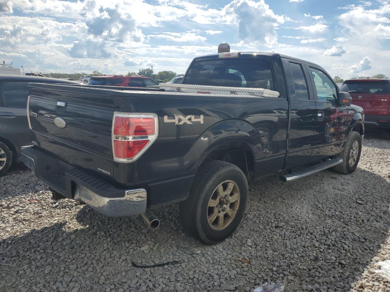 2012 Ford F150 - Фото 3