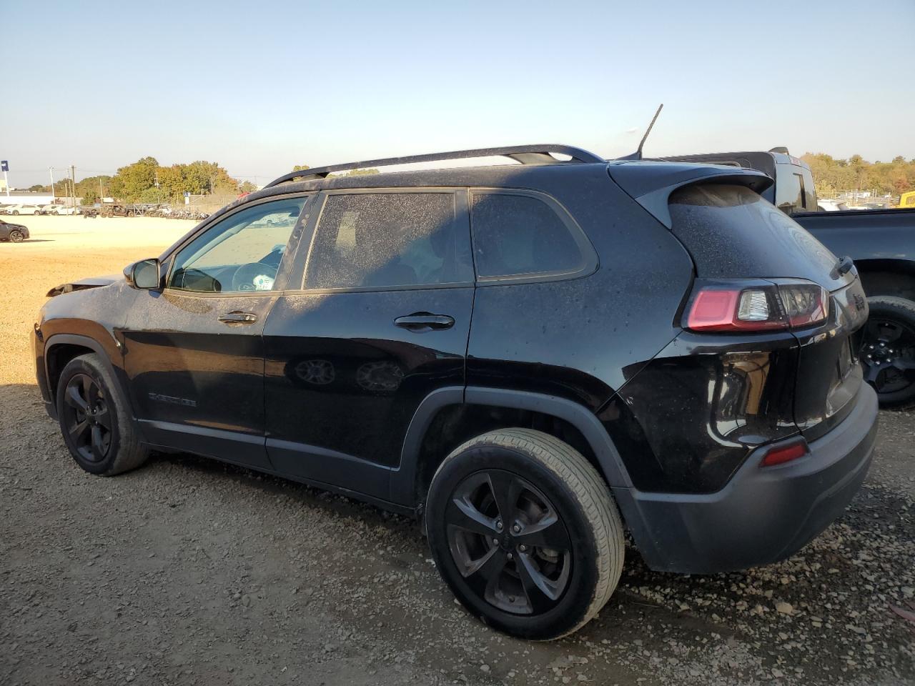 2019 Jeep Cherokee Latitude Plus - Фото 2