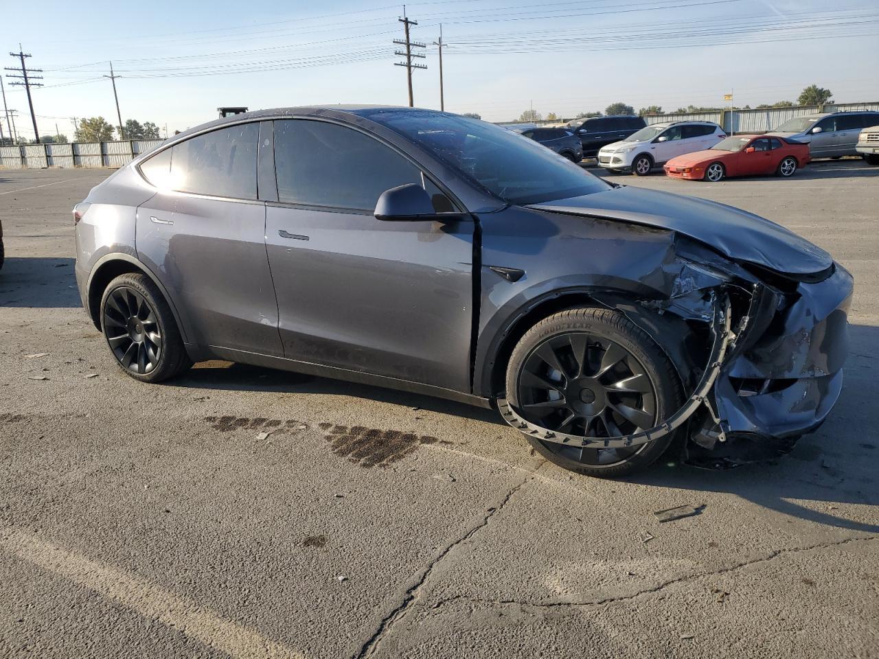 2023 Tesla Model Y - Image 4