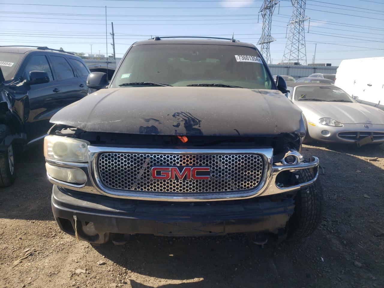 2004 GMC Yukon Denali - Фото 5