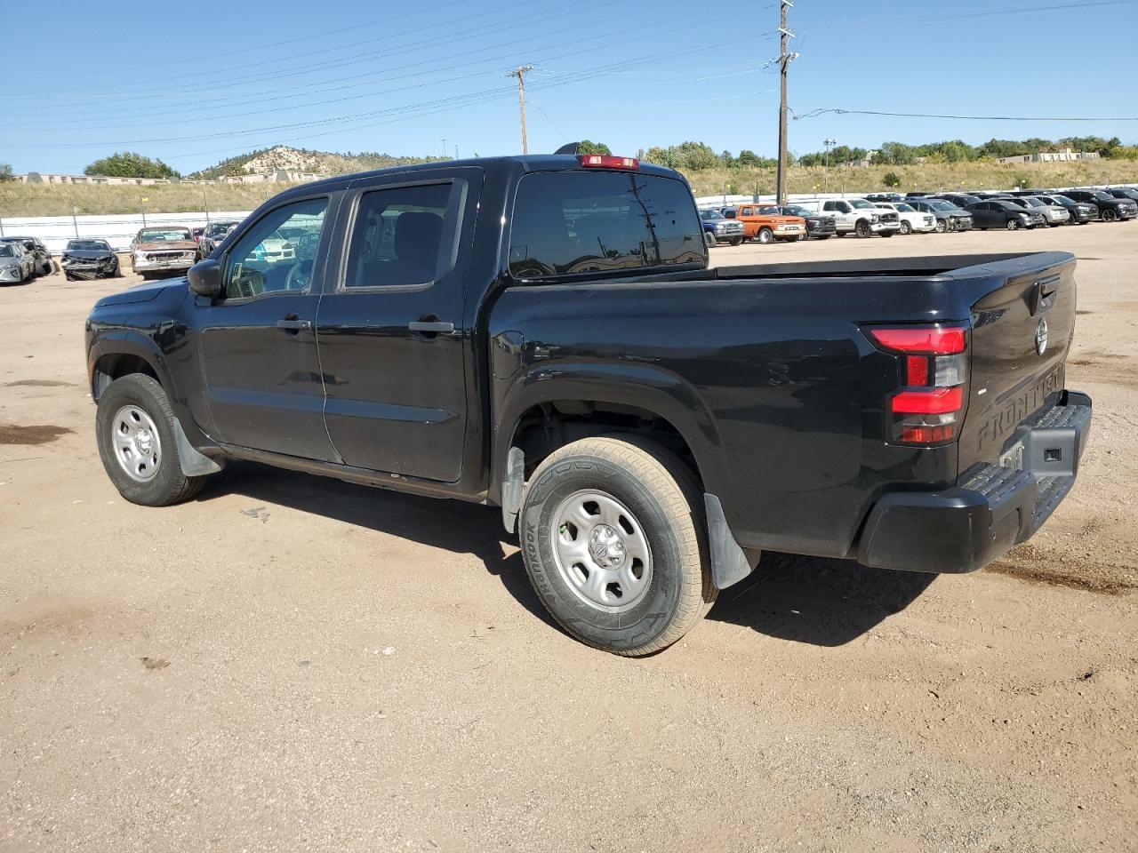 2022 Nissan Frontier S - Image 2