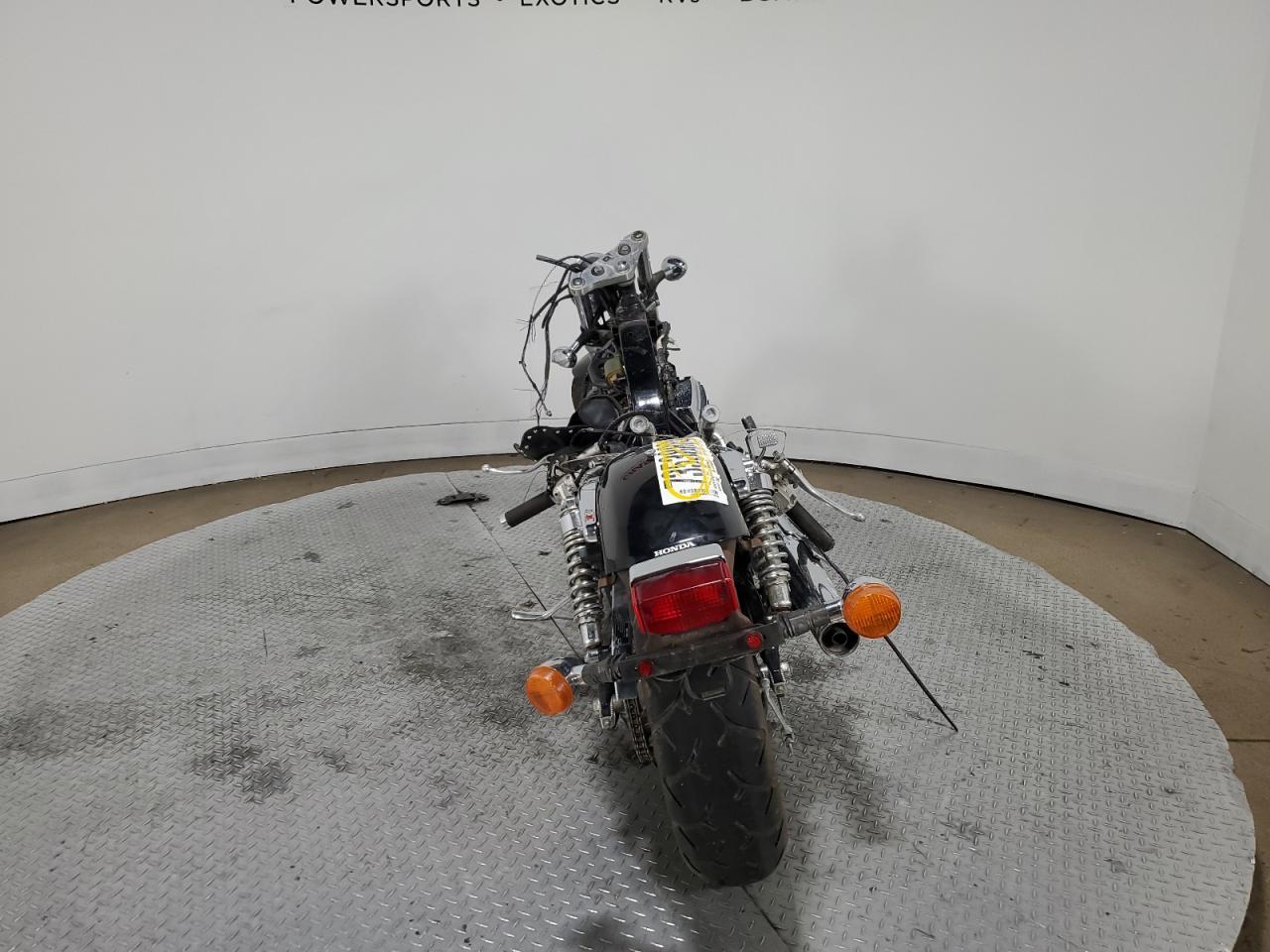 2005 Honda Vt750 C - Image 4