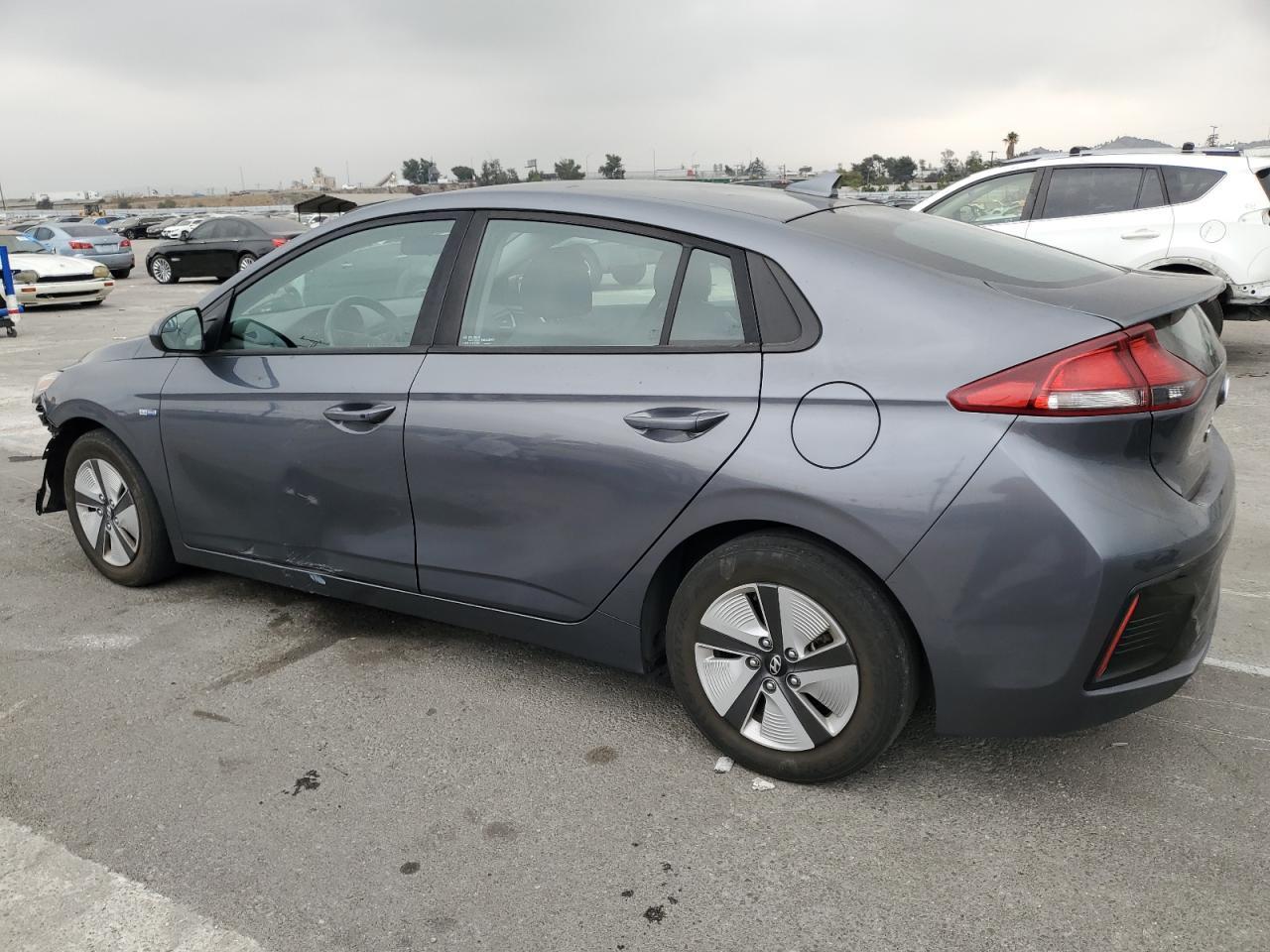 2019 Hyundai Ioniq Blue - Фото 2