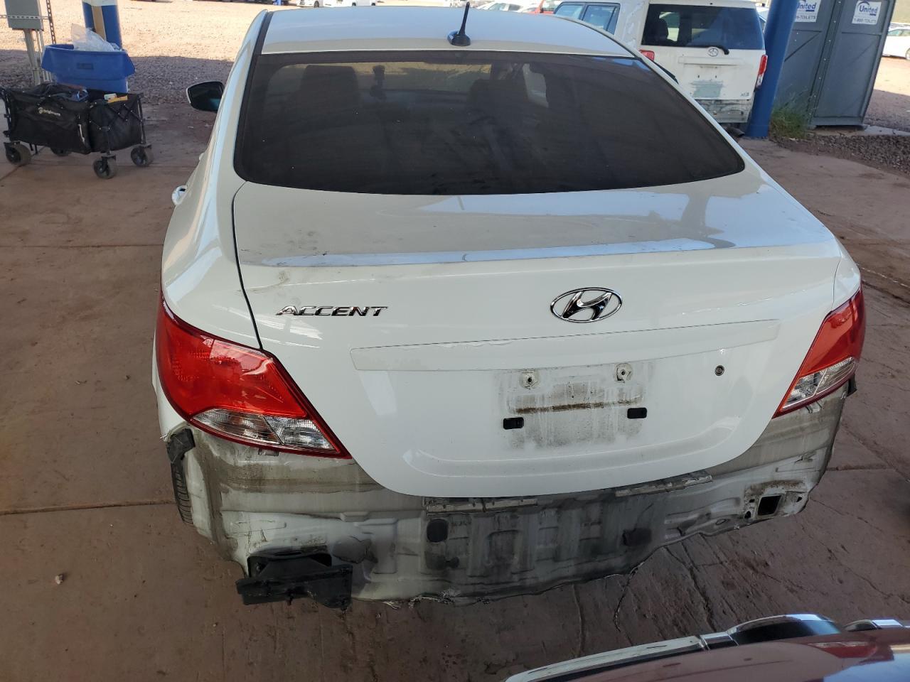 2016 Hyundai Accent Se - Фото 6