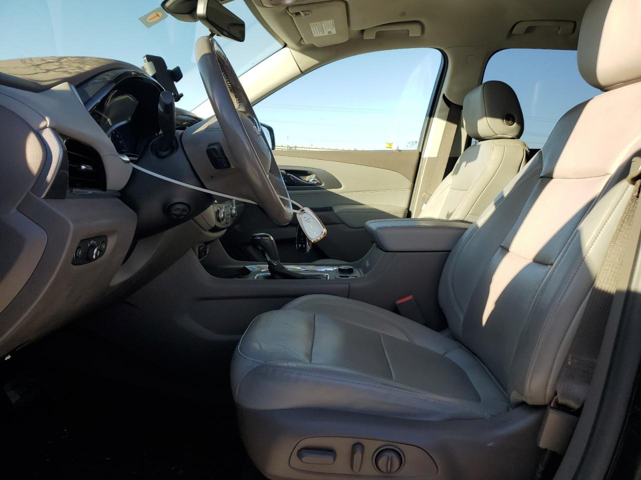 2019 Chevrolet Traverse Premier - Фото 7