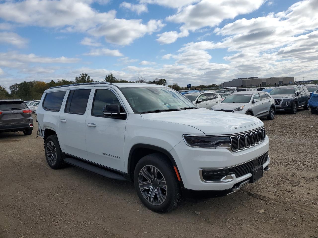 2024 Jeep Wagoneer L Series Ii - Фото 4