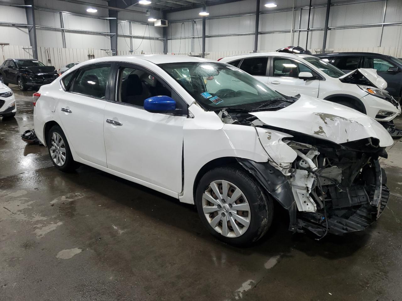 2015 Nissan Sentra S - Фото 4