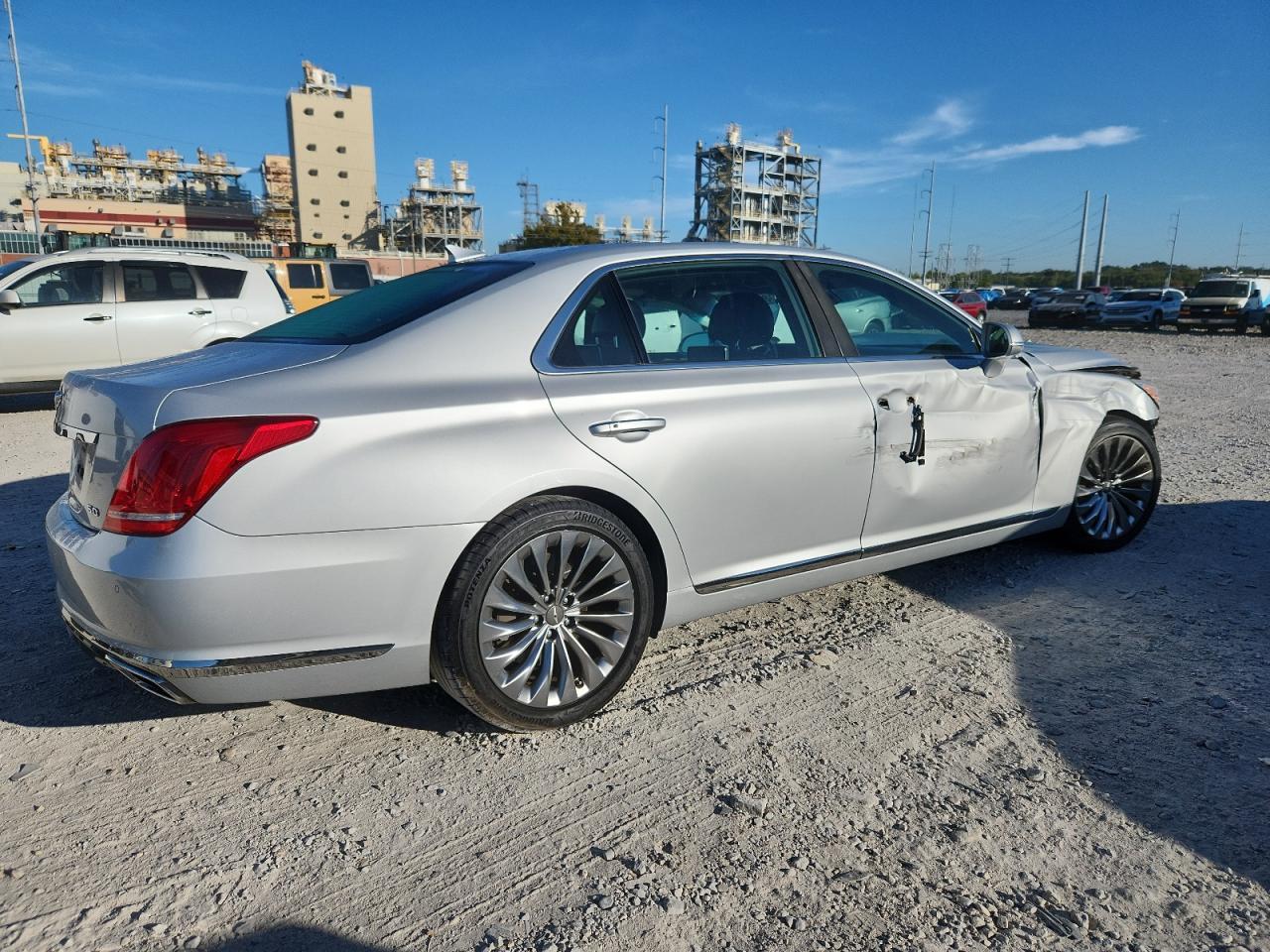 2019 Genesis G90 Ultimate - Фото 3