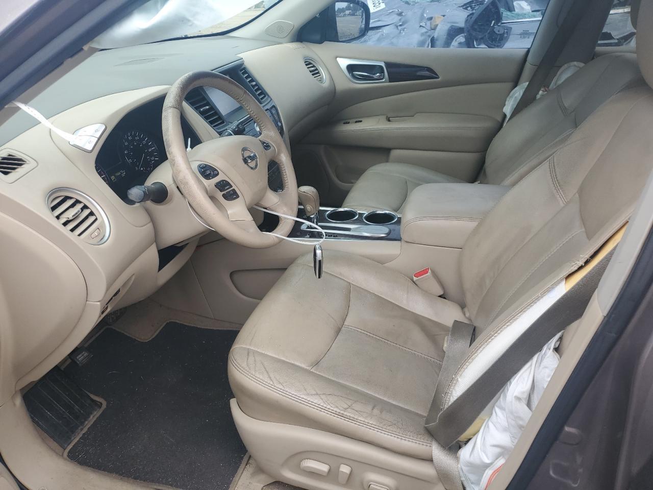 2014 Nissan Pathfinder S - Image 7