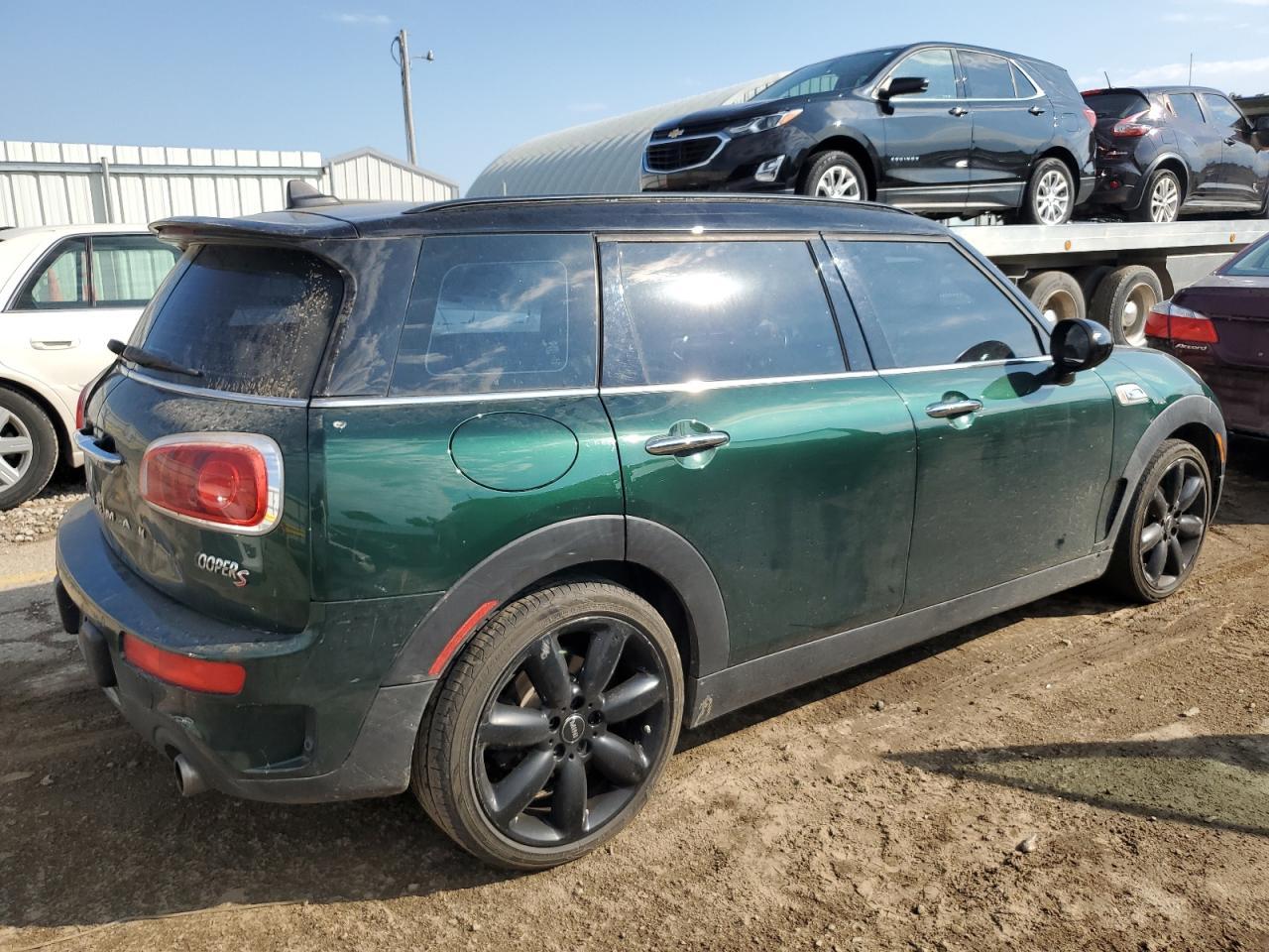 2017 Mini Cooper S Clubman - Image 3