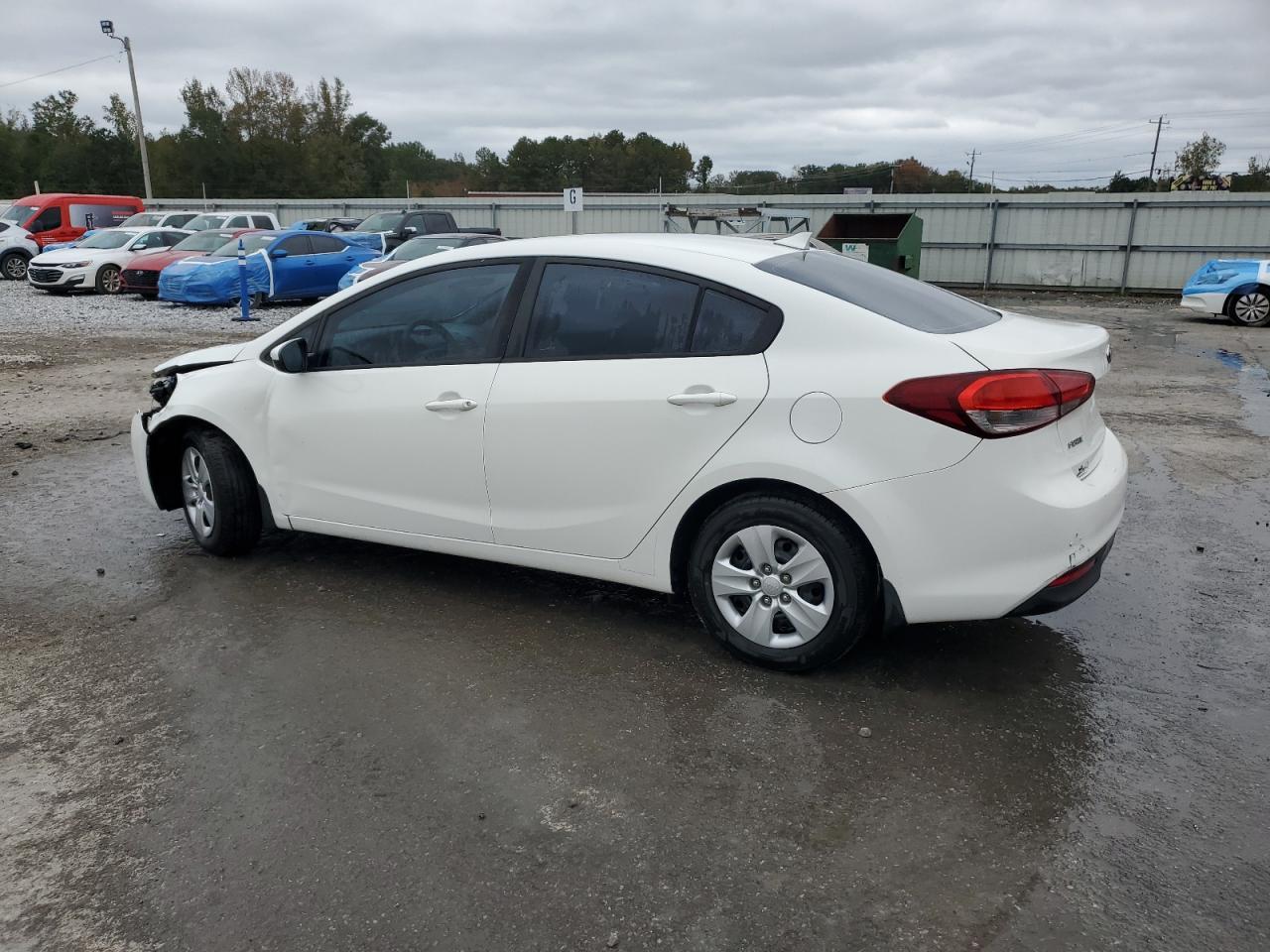 2017 Kia Forte Lx - Image 2