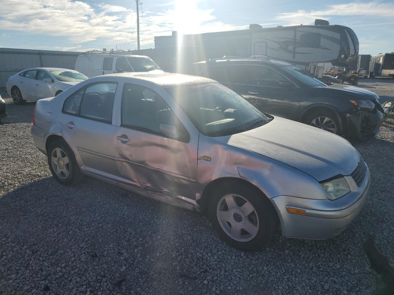 2000 Volkswagen Jetta Gls - Фото 4