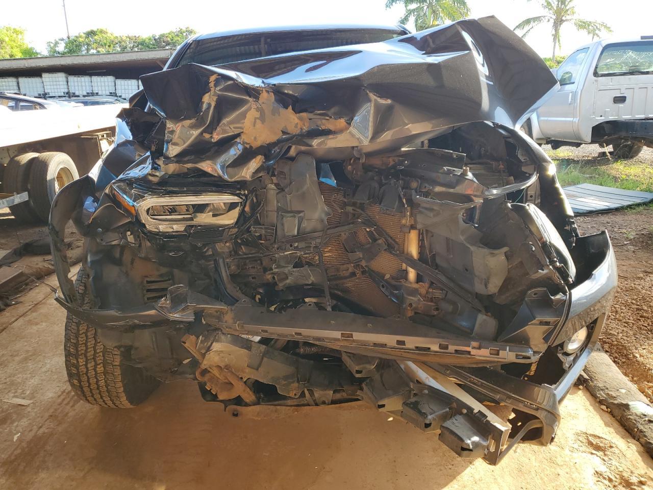 2021 Toyota Tacoma Double Cab - Image 5