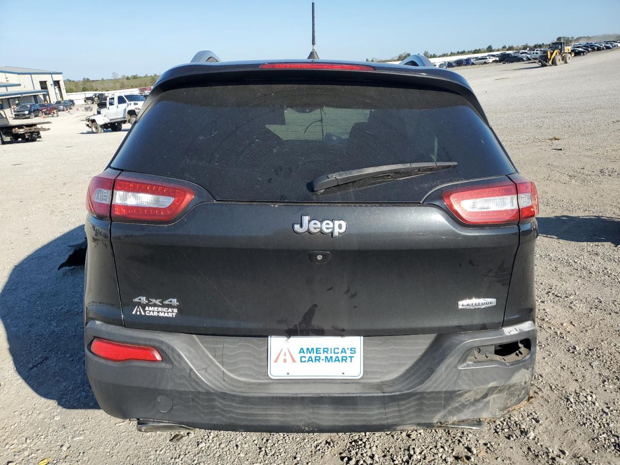2016 Jeep Cherokee Latitude - Фото 6