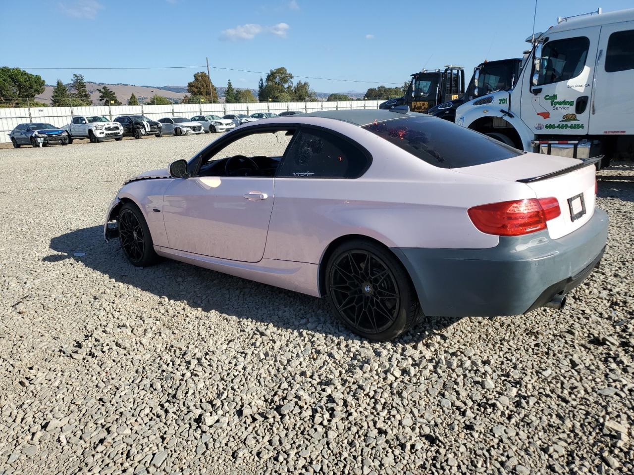 2013 BMW 335 Xi - Фото 2