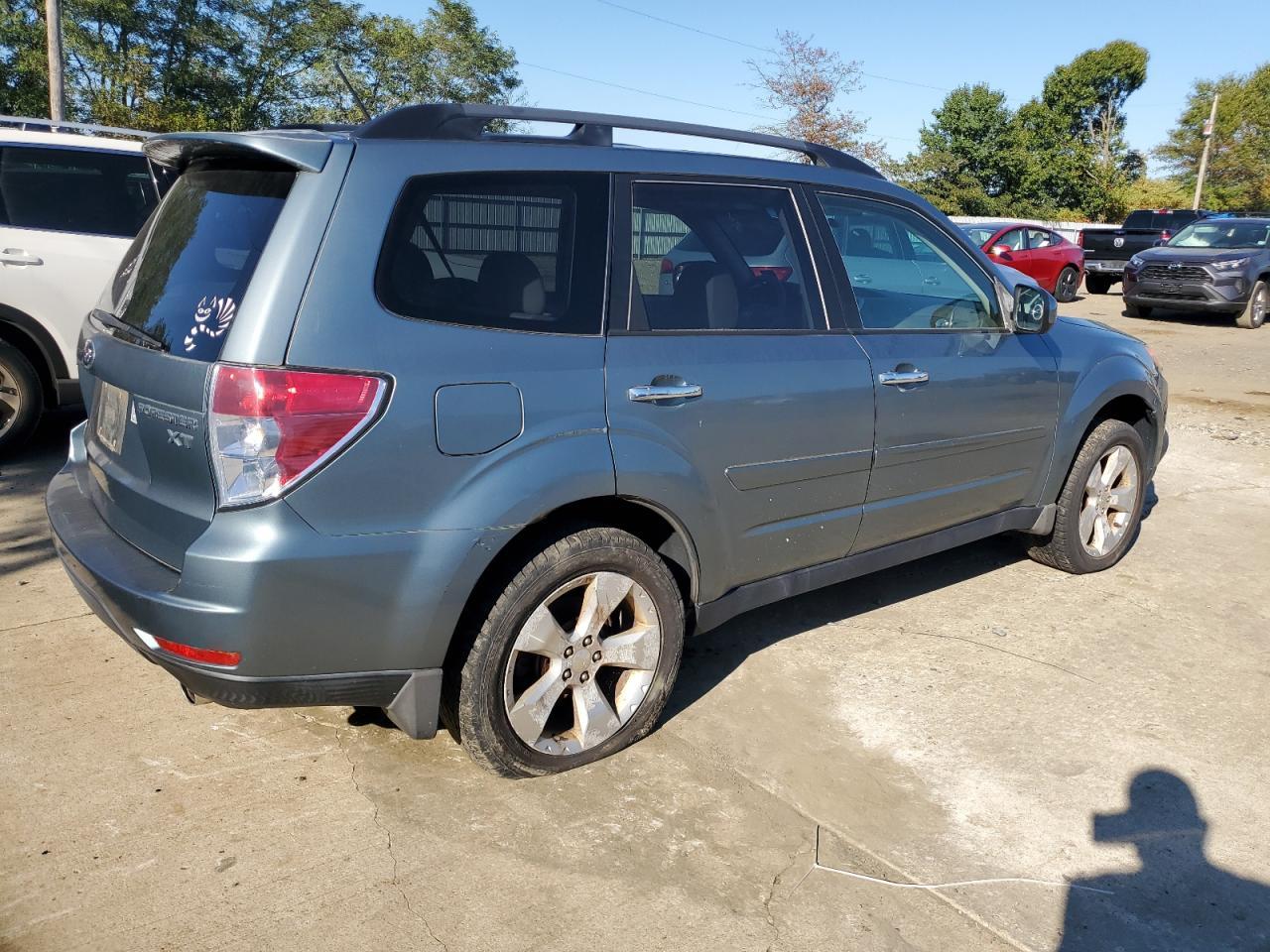 2009 Subaru Forester 2.5Xt - Фото 3