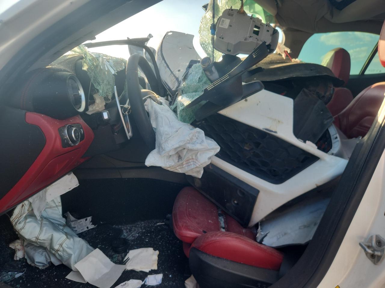 2017 Alfa Romeo Giulia Ti - Фото 7