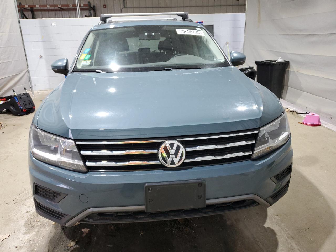 2020 Volkswagen Tiguan Se - Фото 5