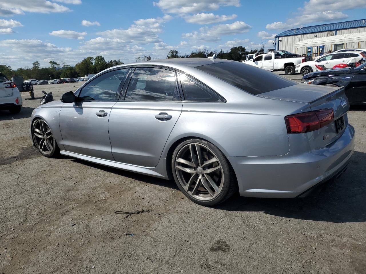 2017 Audi S6 Premium Plus - Фото 2