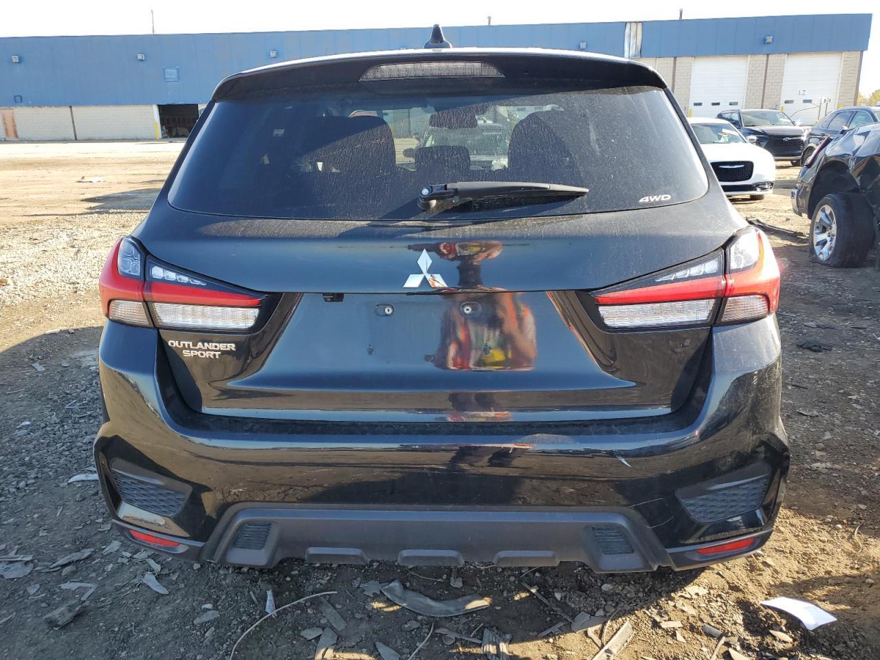 2024 Mitsubishi Outlander Sport S/Se - Фото 6