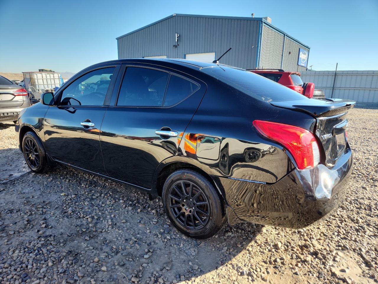 2014 Nissan Versa 1.6 Sv - Image 2