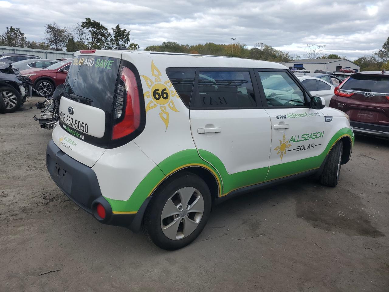 2015 Kia Soul - Image 3