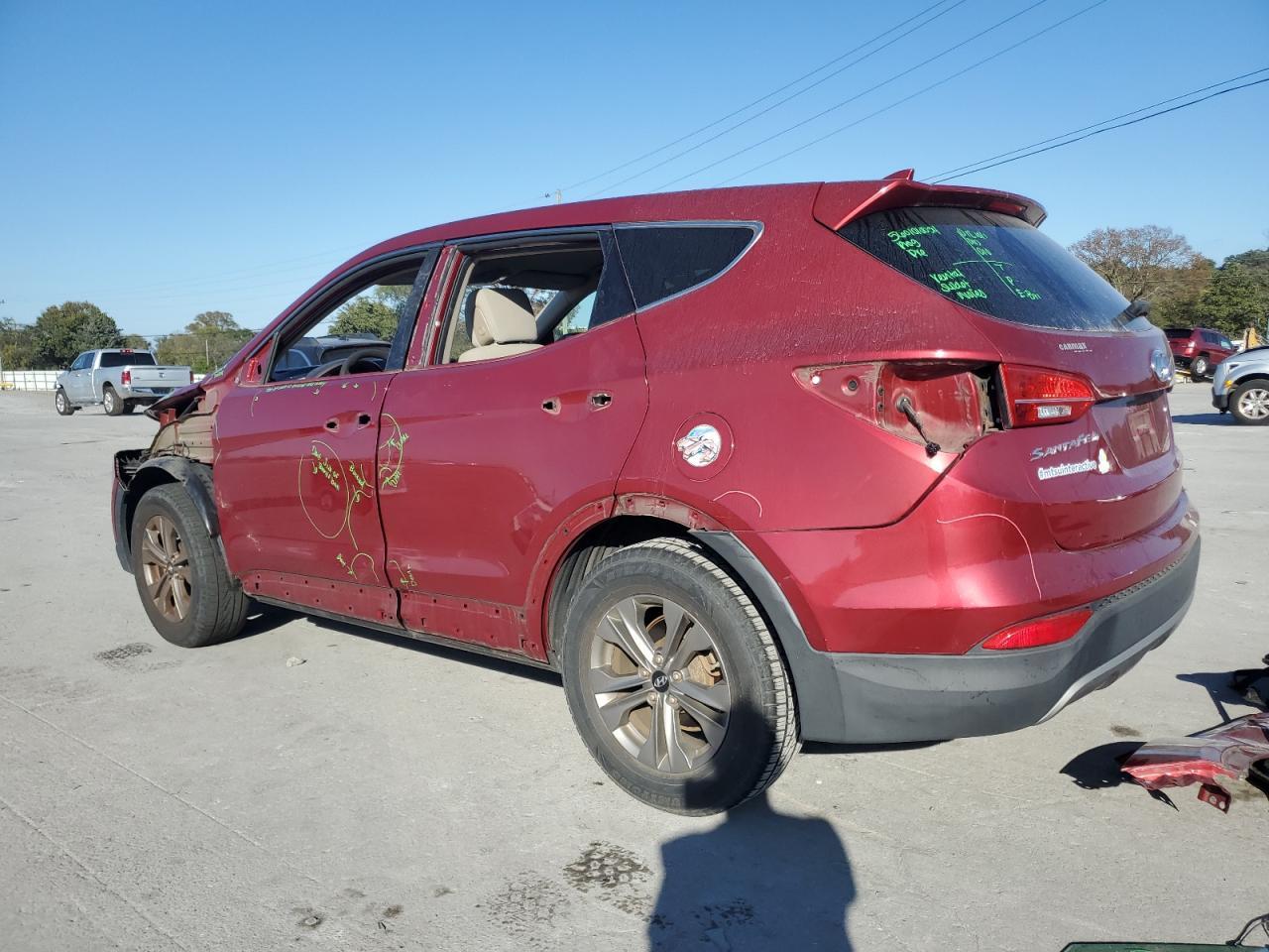 2016 Hyundai Santa Fe Sport - Image 2