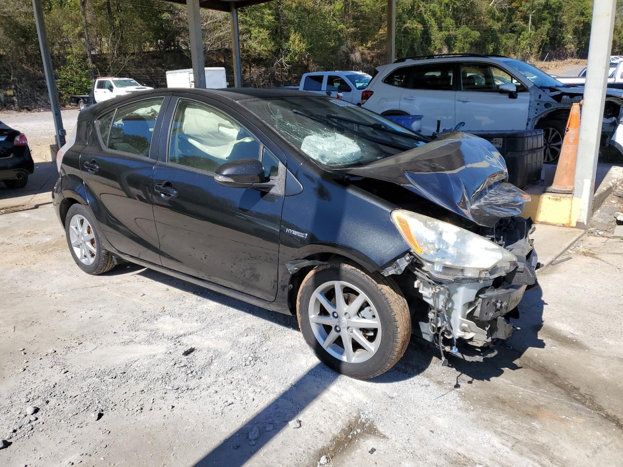 2013 Toyota Prius C - Фото 4