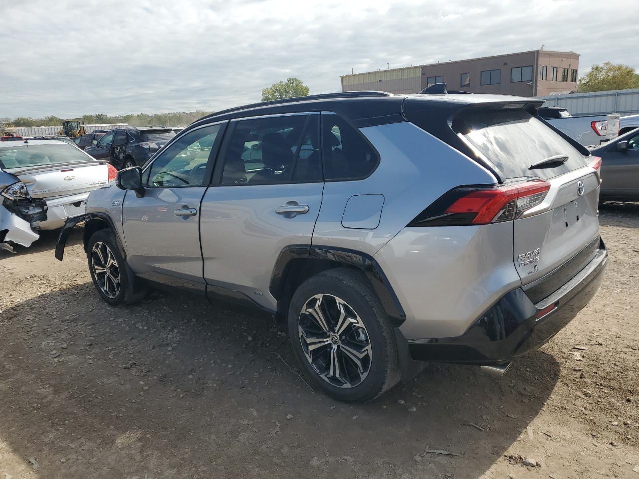 2023 Toyota Rav4 Prime Xse - Image 2