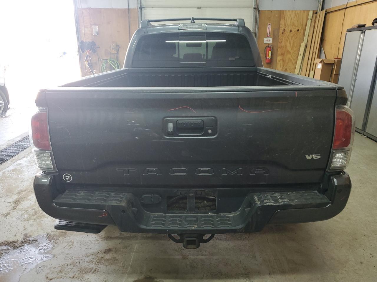 2023 Toyota Tacoma Double Cab - Image 6