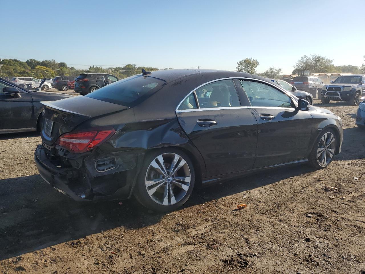 2019 Mercedes-Benz Cla 250 - Фото 3