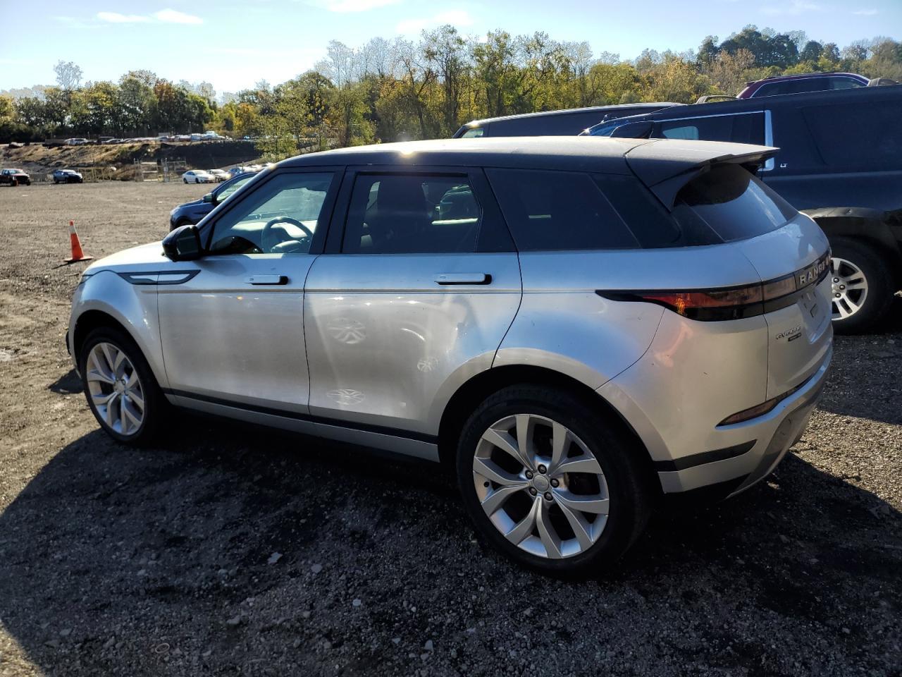 2020 Land Rover Range Rover Evoque Se - Image 2