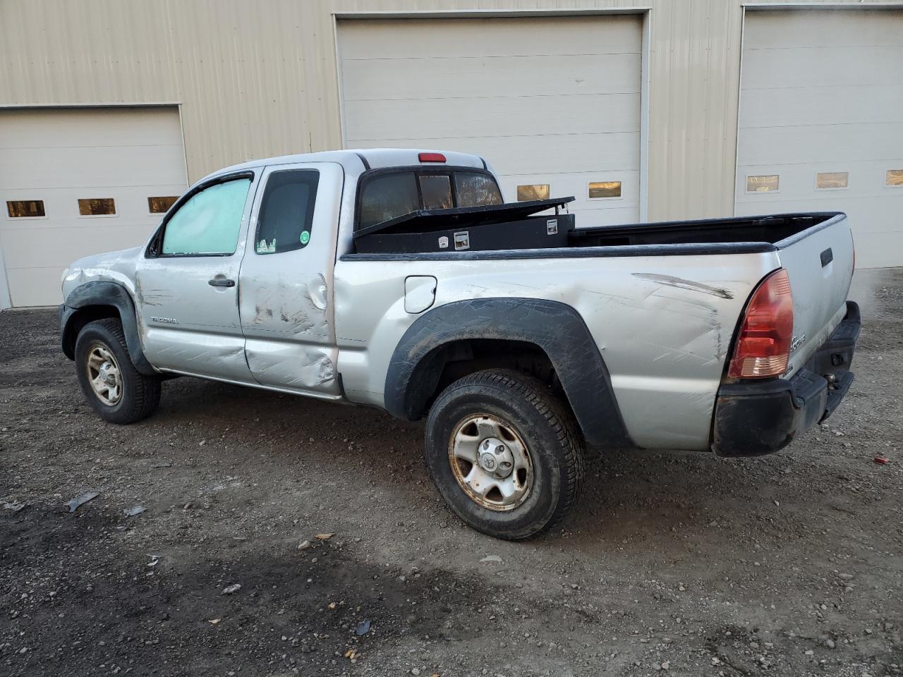 2008 Toyota Tacoma Access Cab - Image 2
