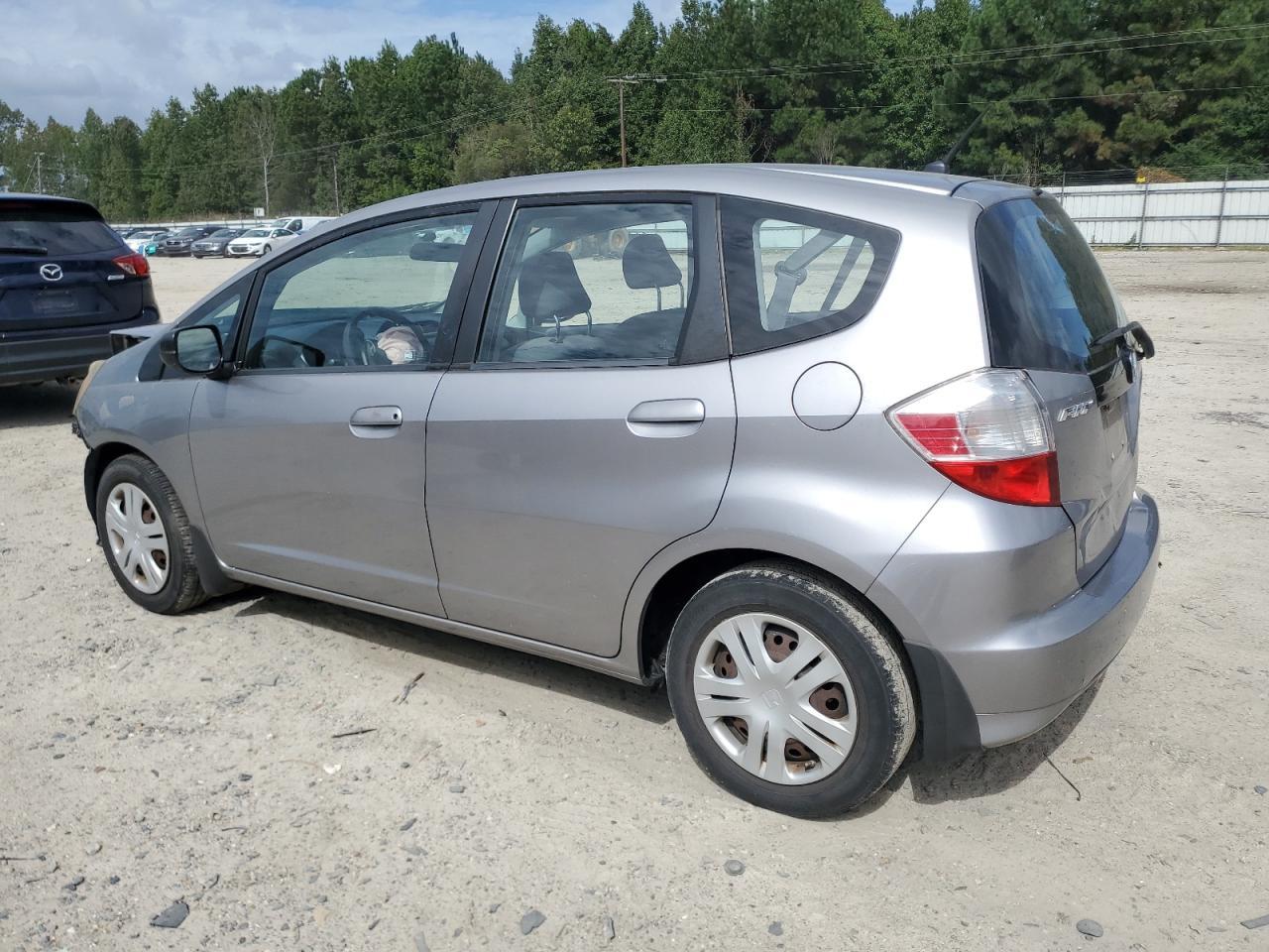 2010 Honda Fit - Image 2