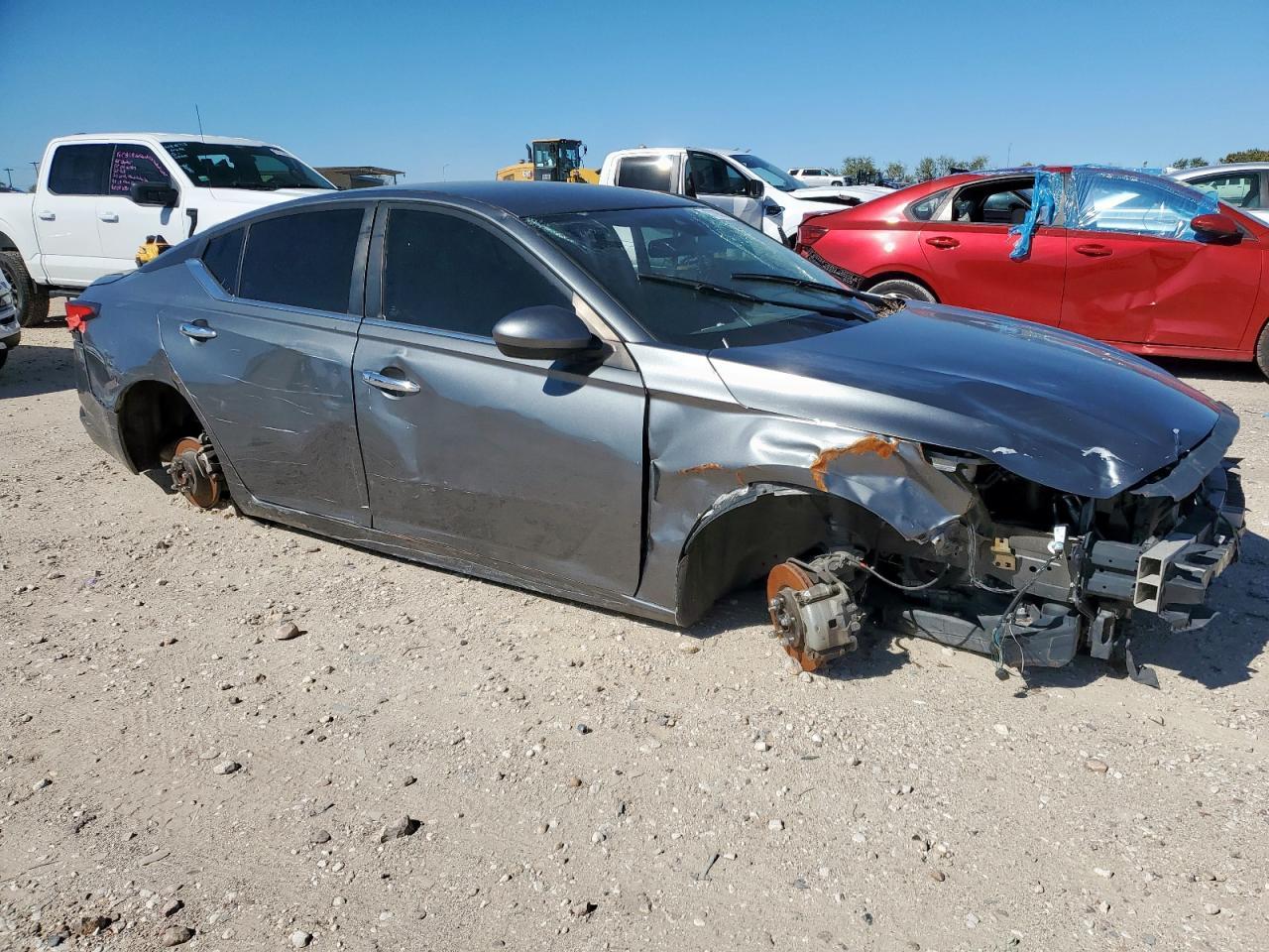 2022 Nissan Altima Sv - Image 4