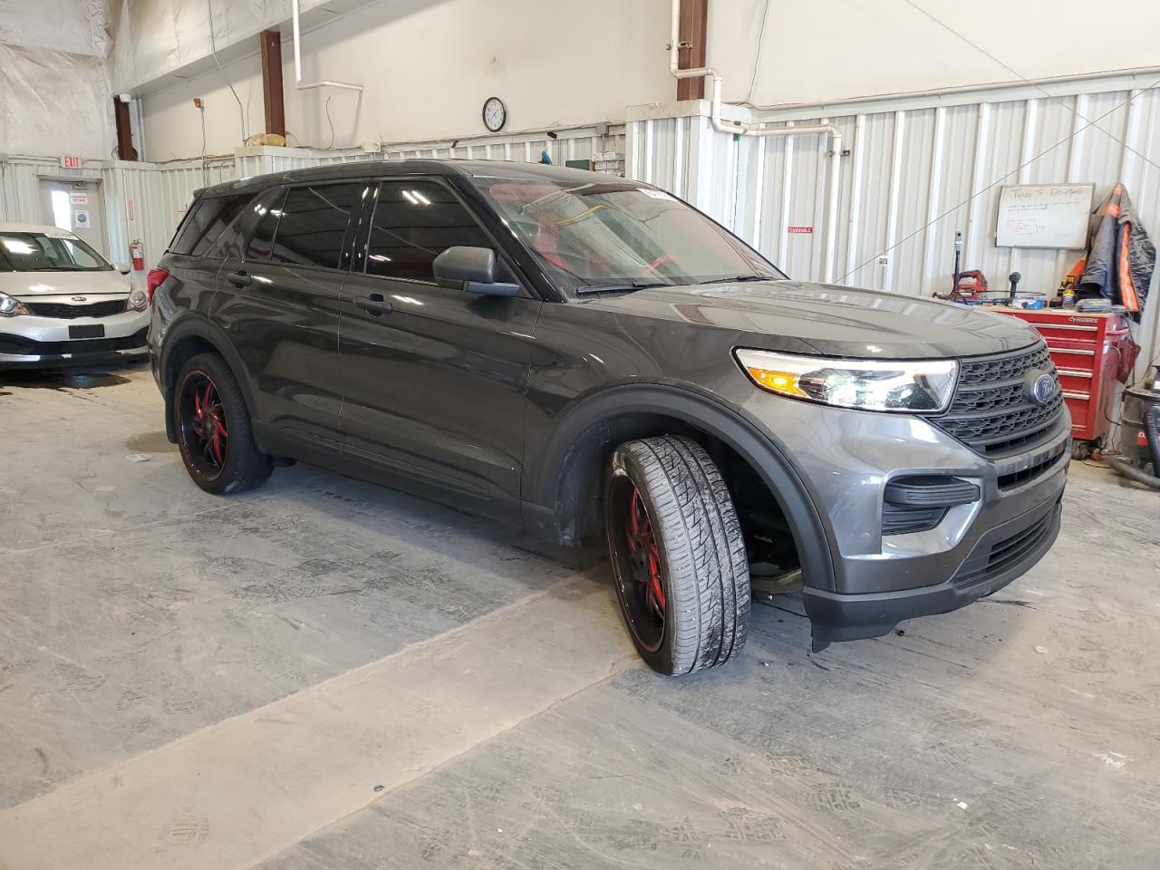 2020 Ford Explorer - Фото 4