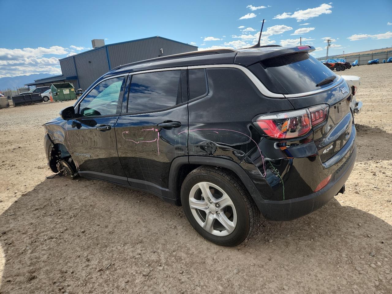 2023 Jeep Compass Latitude - Фото 2