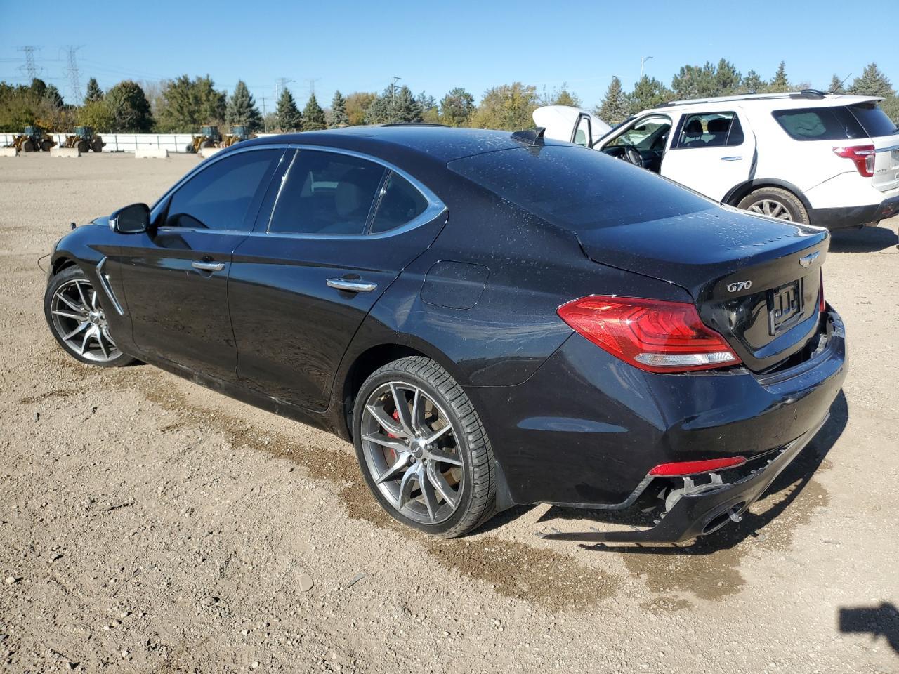 2019 Genesis G70 Prestige - Фото 2